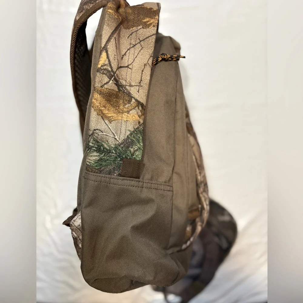 Field & Stream rugged design